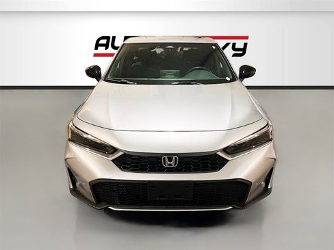 Used 2025 Honda Civic Sport Touring image 2