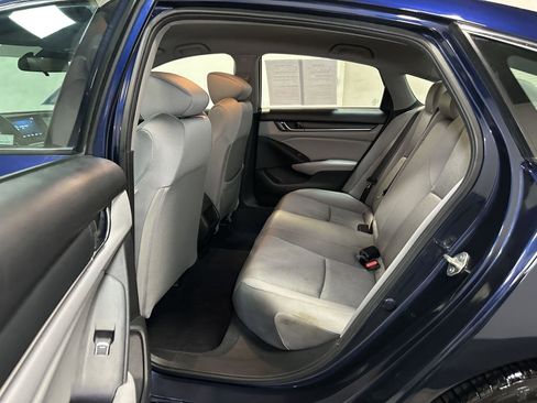 Used 2020 Honda Accord LX image 31