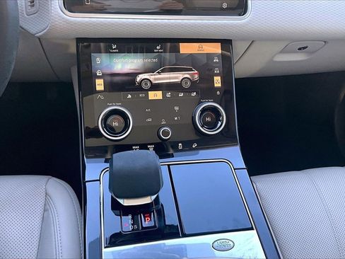 Used 2023 Land Rover Range Rover Velar S image 24