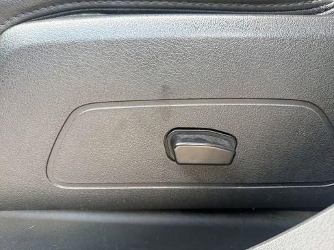 Used 2015 Jeep Patriot Limited w/ Sun/Sound Group image 14