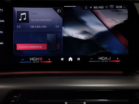 Certified 2025 BMW X1 M35i w/ Premium Package image 22