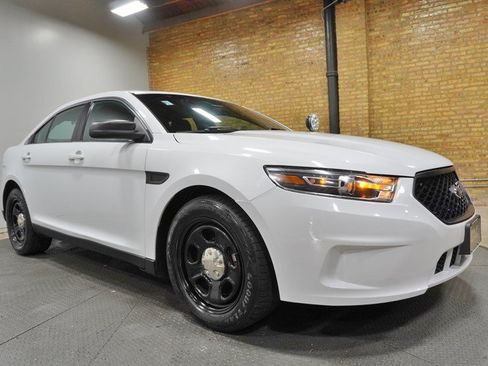 Used 2018 Ford Taurus Police Interceptor w/ Ready For The Road Package FWD image 6