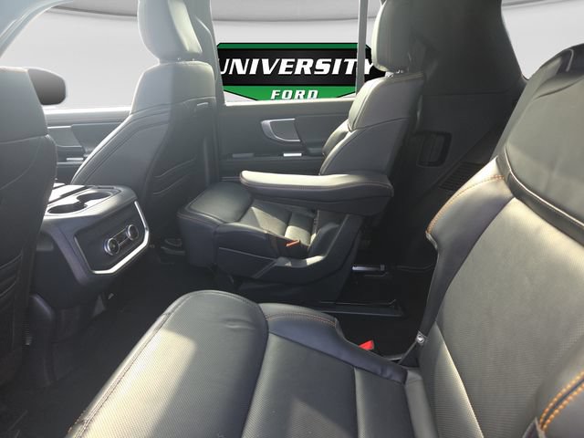 Used 2025 Ford Expedition Tremor AWD/4WD image 26
