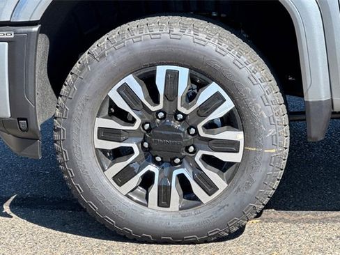 New 2026 GMC Sierra 2500 Denali Ultimate w/ Max Trailering Package image 32