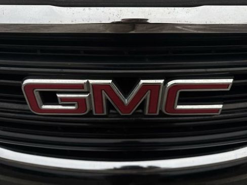 Used 2021 GMC Terrain SLE w/ Driver Convenience Package image 30