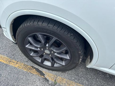 Used 2017 Dodge Durango R/T AWD/4WD image 4