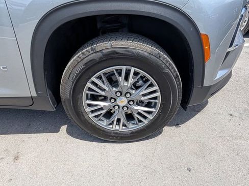 Used 2026 Chevrolet Traverse LT w/ LPO, Floor Liner Package FWD image 20