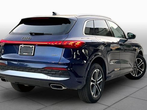 Used 2025 Audi Q5 Premium w/ Convenience Package AWD/4WD image 13