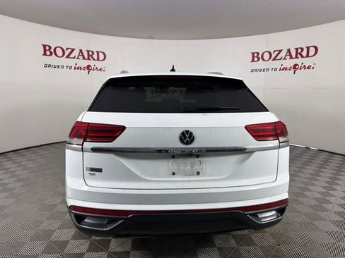 Used 2021 Volkswagen Atlas Cross Sport SE FWD image 7