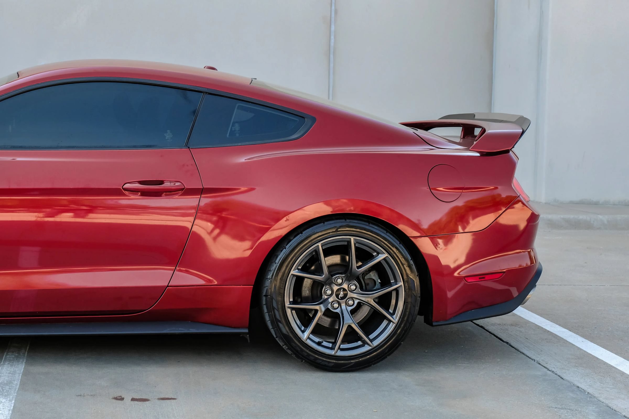 Used 2019 Ford Mustang GT Premium w/ GT Performance Package RWD image 18