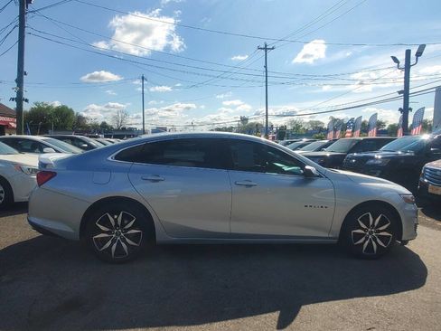 Used 2020 Chevrolet Malibu RS image 6