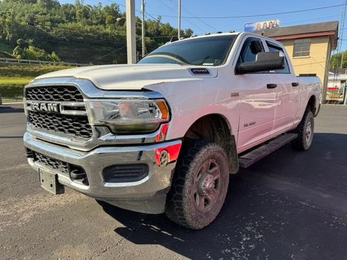 Used 2021 RAM 2500 Tradesman AWD/4WD image 3