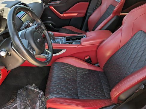 Used 2020 Jaguar F-PACE SVR AWD/4WD image 14