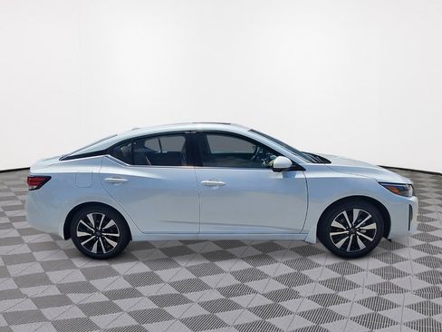 New 2025 Nissan Sentra SV w/ SV Premium Package image 2