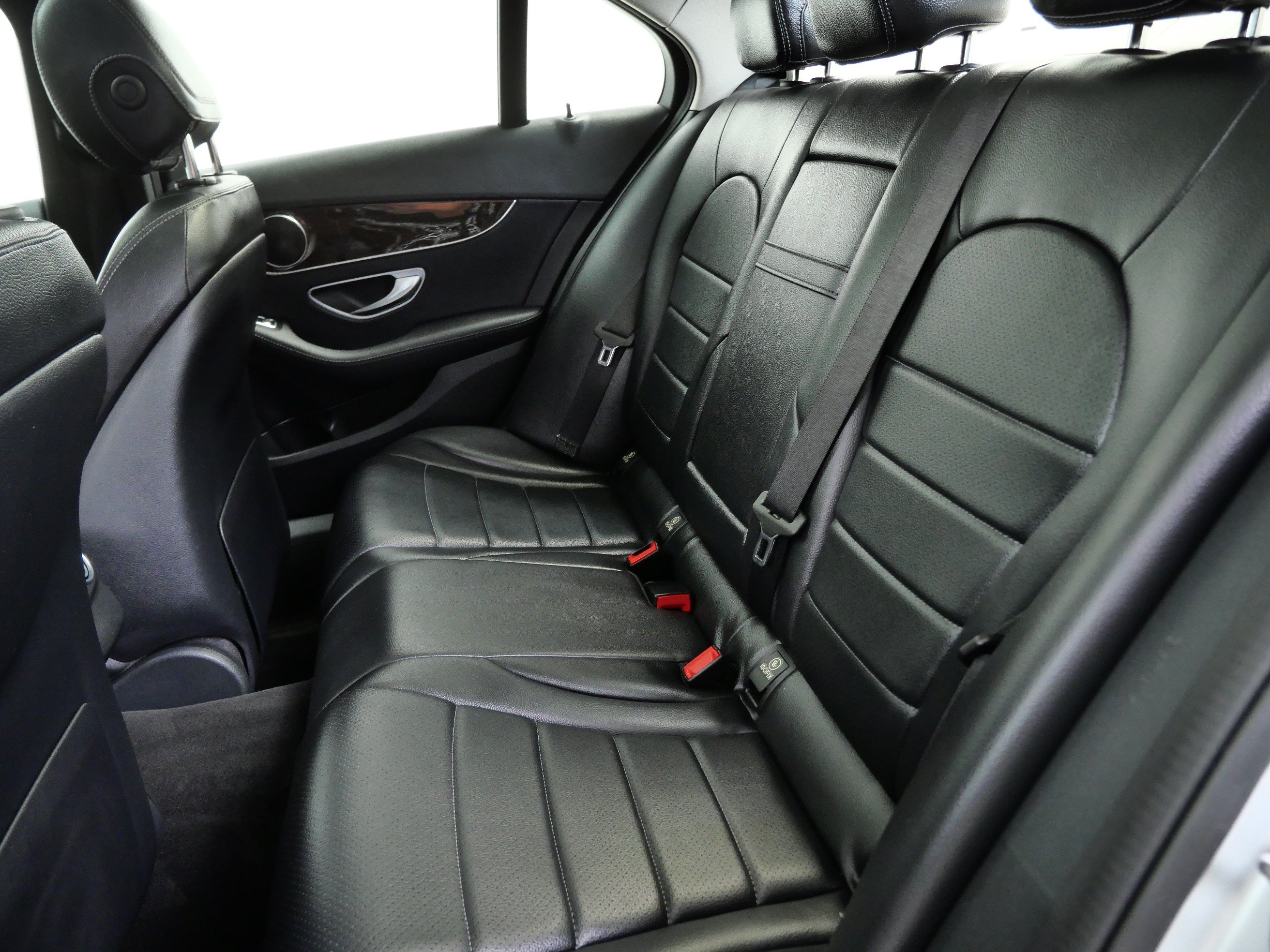 Used 2016 Mercedes-Benz C 300 4MATIC Sedan image 16