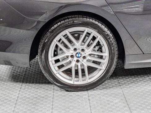 Used 2025 BMW 530i w/ Premium Package RWD image 34