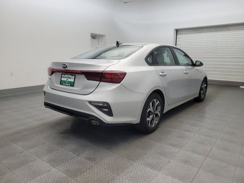 Used 2021 Kia Forte LXS image 9