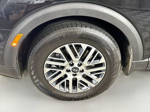 Certified 2026 Hyundai Palisade SE FWD image 4
