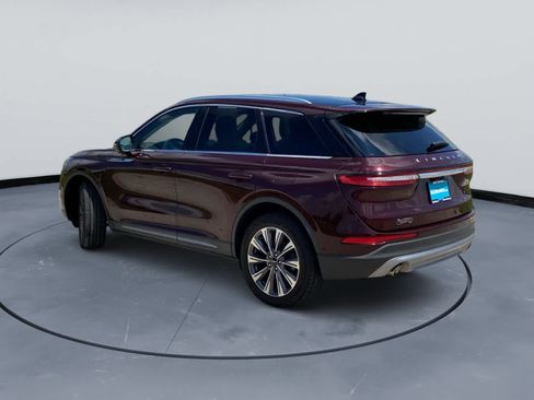 Used 2021 Lincoln Corsair Reserve w/ Equipment Group 201A AWD/4WD image 4
