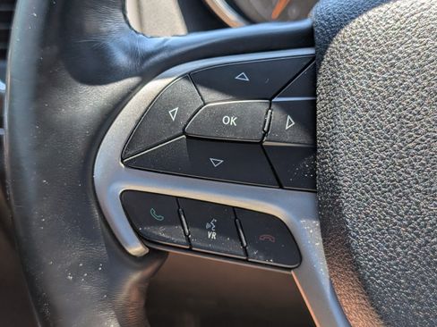 Used 2018 Jeep Grand Cherokee Limited AWD/4WD image 23