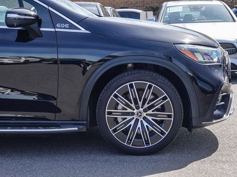 Used 2023 Mercedes-Benz EQE 500 4MATIC SUV image 10