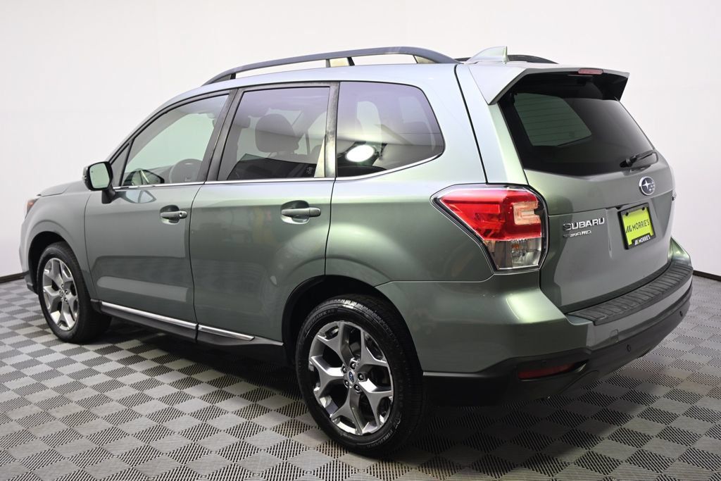 Used 2018 Subaru Forester 2.5i Touring AWD/4WD image 3