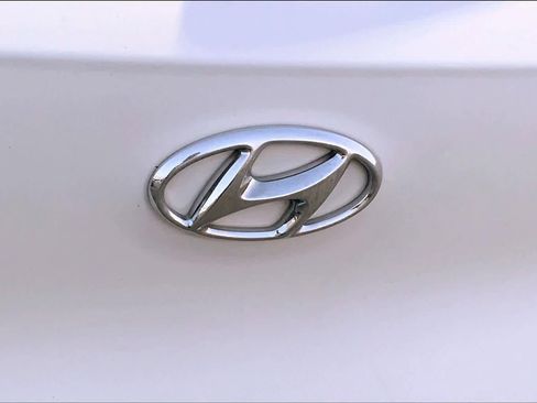 Used 2019 Hyundai Tucson SEL image 10