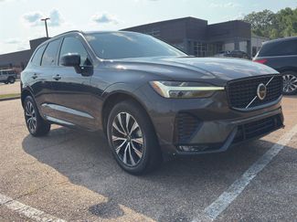 Used 2024 Volvo XC60 B5 Plus AWD/4WD video 1