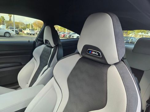 Used 2023 BMW M4 Competition w/ Executive Package image 21