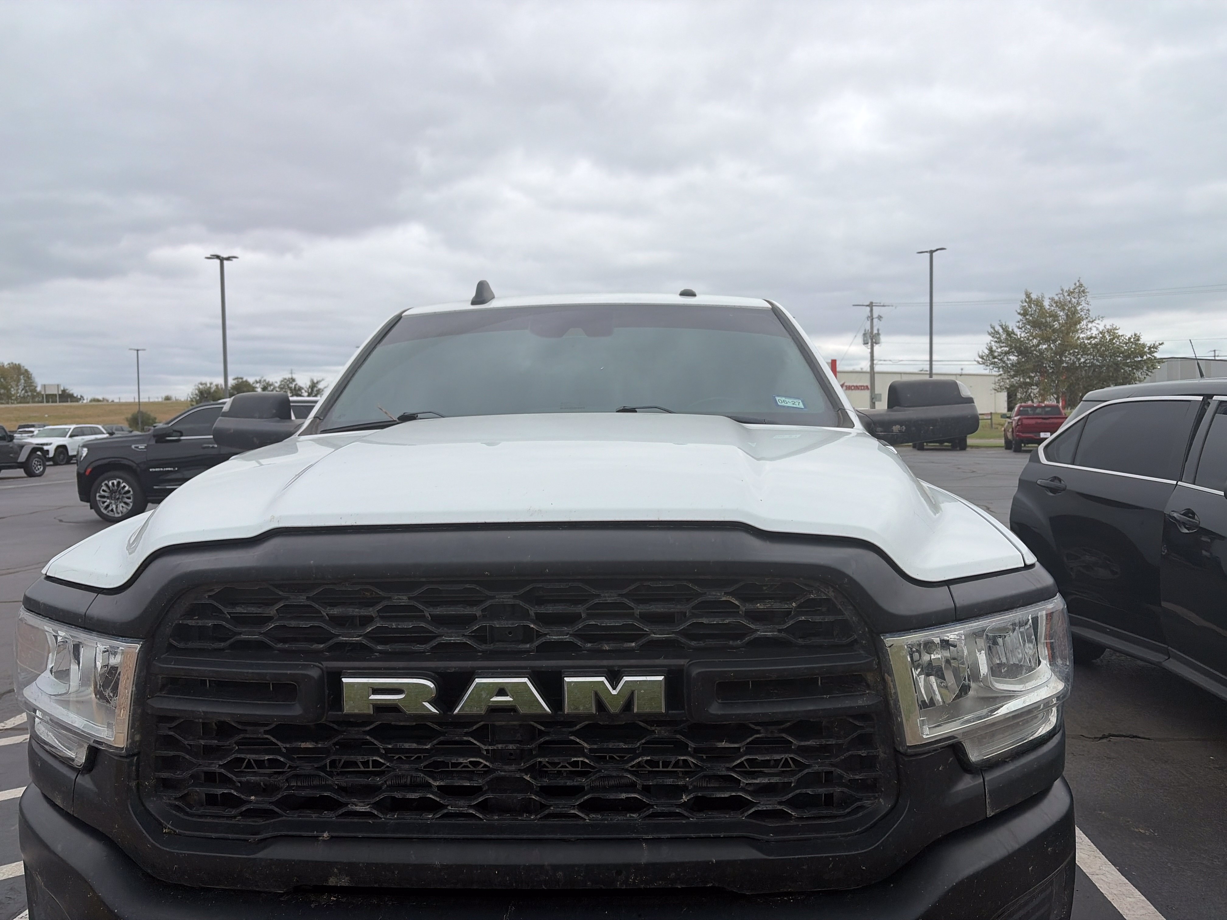 Used 2022 RAM 2500 Tradesman w/ Safety Group AWD/4WD image 3