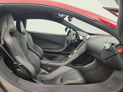 Used 2012 McLaren MP4-12C Coupe RWD image 25