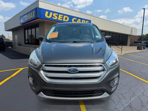 Used 2017 Ford Escape SE AWD/4WD image 3