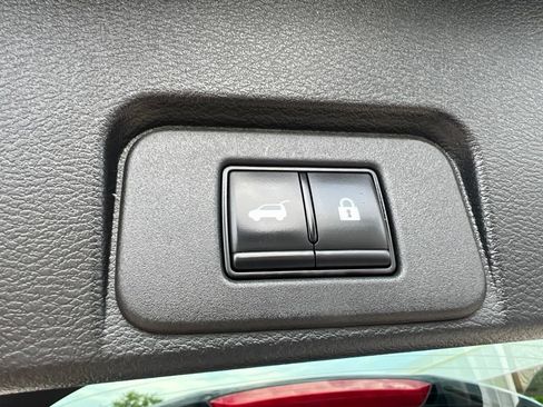 Certified 2023 Nissan Rogue SL AWD/4WD image 15