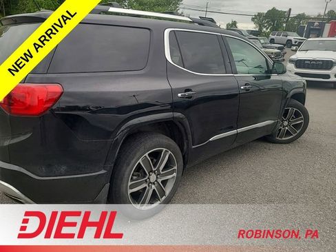 Used 2019 GMC Acadia Denali w/ Technology Package AWD/4WD image 5