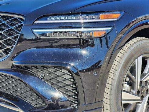 Used 2026 Genesis GV70 3.5T Sport Advanced AWD/4WD image 5