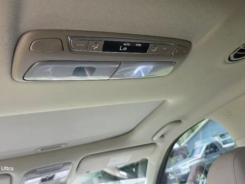 Used 2020 Kia Telluride SX w/ Towing Package FWD image 19