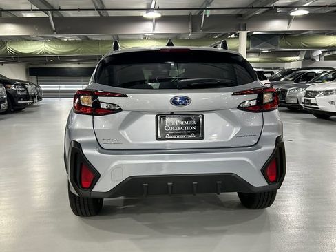 Used 2025 Subaru Crosstrek 2.0i Premium AWD/4WD image 3