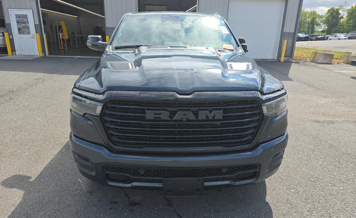 Used 2026 RAM 1500 Laramie w/ Night Edition AWD/4WD image 3
