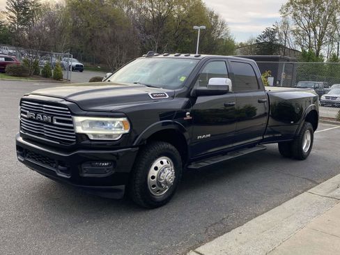 Used 2019 RAM 3500 Laramie image 3
