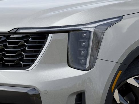 New 2026 Kia Sorento EX FWD image 10