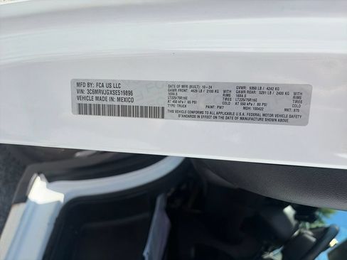 Used 2025 RAM ProMaster 3500 w/ Convenience Group FWD image 29