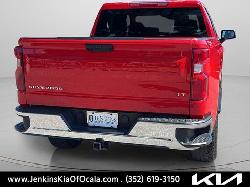 Used 2023 Chevrolet Silverado 1500 LT AWD/4WD image 4