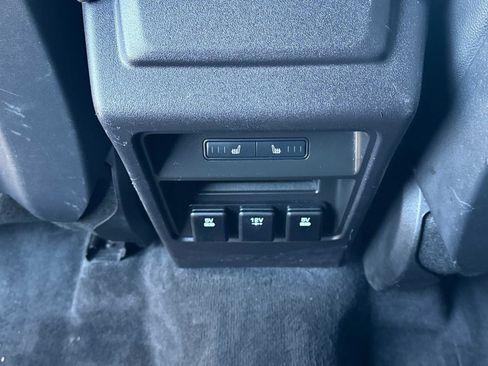 Used 2017 Land Rover Discovery Sport HSE image 15