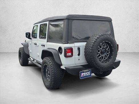 Used 2018 Jeep Wrangler Unlimited Sport AWD/4WD image 7
