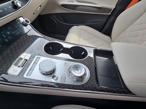 New 2026 Genesis GV70 3.5T Sport Prestige AWD/4WD image 12