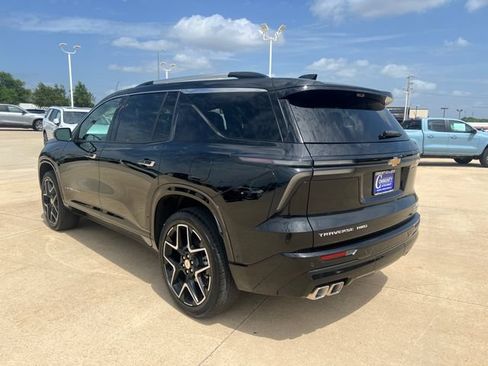 Certified 2026 Chevrolet Traverse High Country w/ LPO, Floor Liner Package AWD/4WD image 3