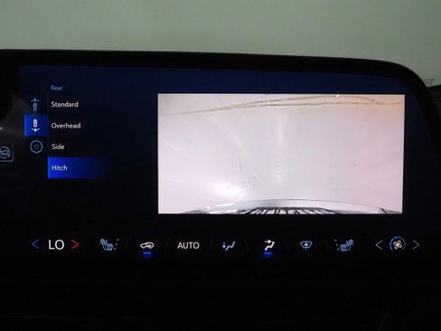 Used 2024 Chevrolet Equinox EV RS image 30