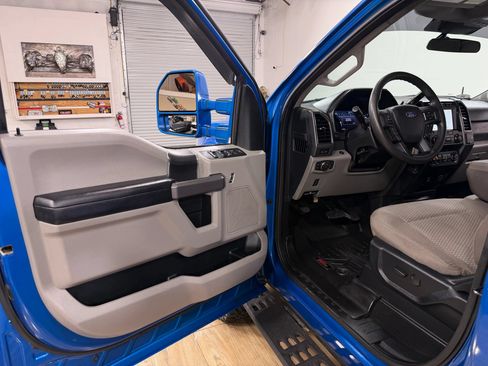 Used 2020 Ford F250 XLT w/ Tremor Off-Road Package AWD/4WD image 12