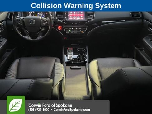 Used 2023 Honda Ridgeline Black Edition image 3