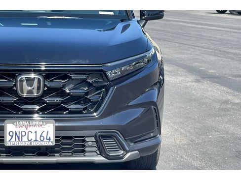 Used 2025 Honda CR-V Sport-L image 19